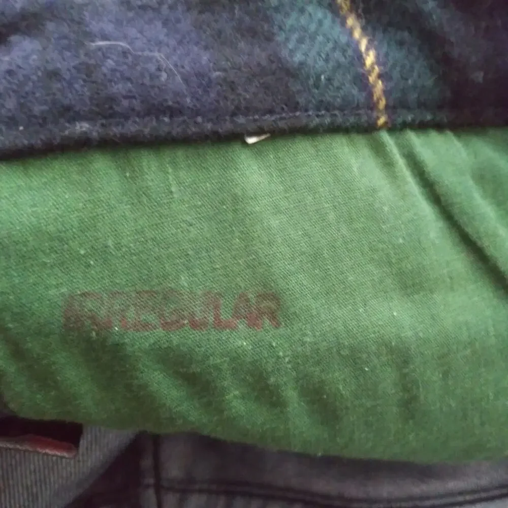 Rock & Republic Dark Straight Cosbie Jean Green Blue Plaid Detail Size 29